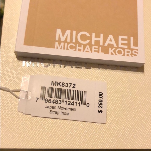 Michael kors men watch - Picture 2 of 3